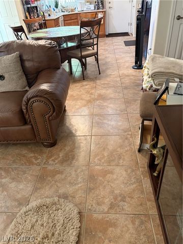 6131 Saddle Horse Avenue, Las Vegas, NV 89122