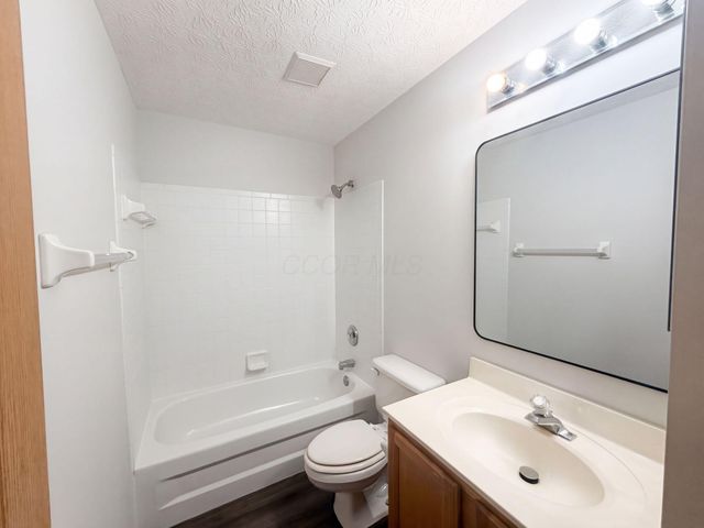 232 Brownstone Court, Westerville, OH 43081