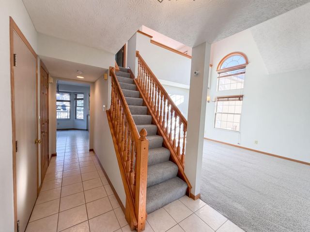232 Brownstone Court, Westerville, OH 43081