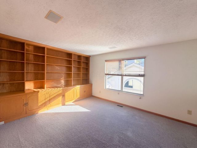 232 Brownstone Court, Westerville, OH 43081