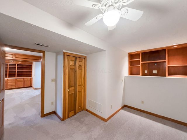 232 Brownstone Court, Westerville, OH 43081