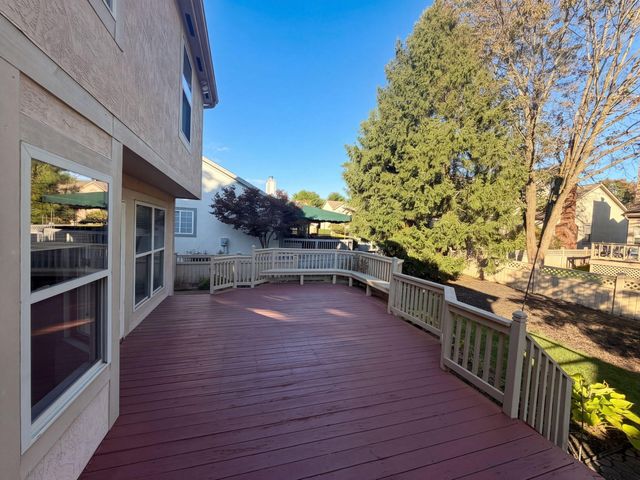 232 Brownstone Court, Westerville, OH 43081
