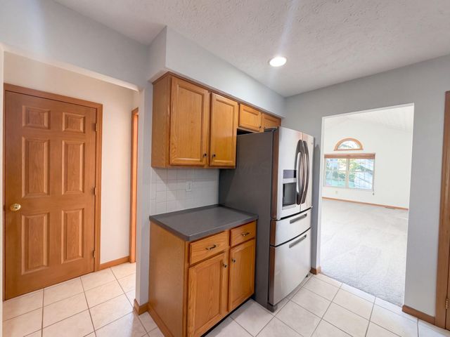232 Brownstone Court, Westerville, OH 43081