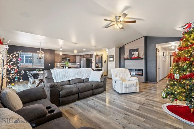 308 Butler Creek, Belgrade, MT 59714