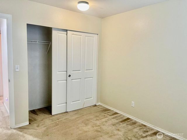 630 SE 67th Lane SE, Auburn, WA 98092