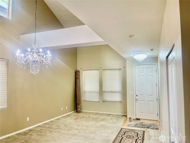 630 SE 67th Lane SE, Auburn, WA 98092