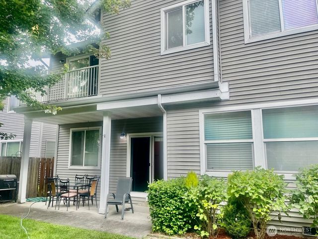 630 SE 67th Lane SE, Auburn, WA 98092