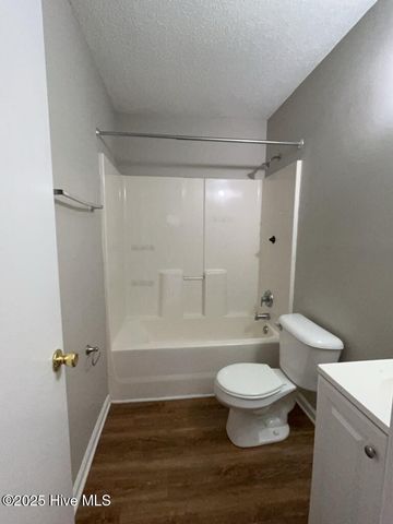 2037 Brandymill Lane, Jacksonville, NC 28546