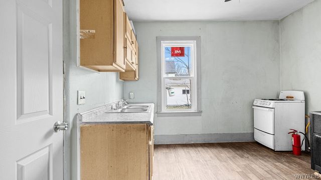 123 Peter Street, Buffalo, NY 14207