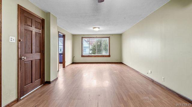 123 Peter Street, Buffalo, NY 14207