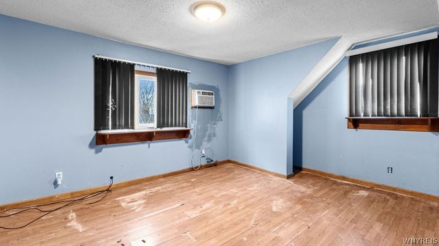123 Peter Street, Buffalo, NY 14207
