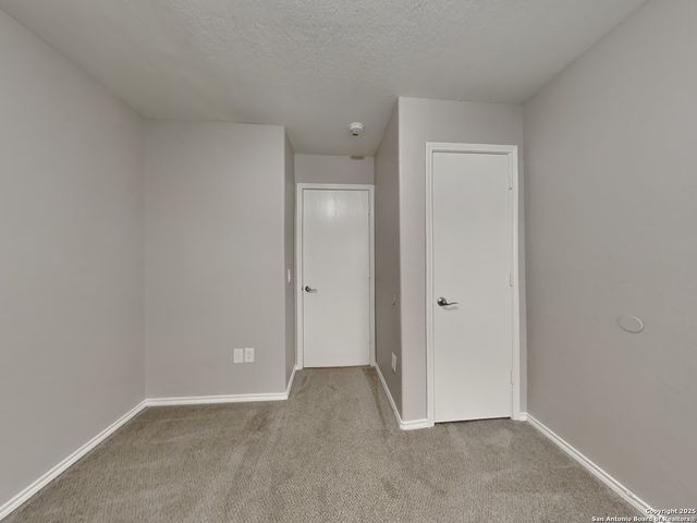 6647 Hartnet, Converse, TX 78109