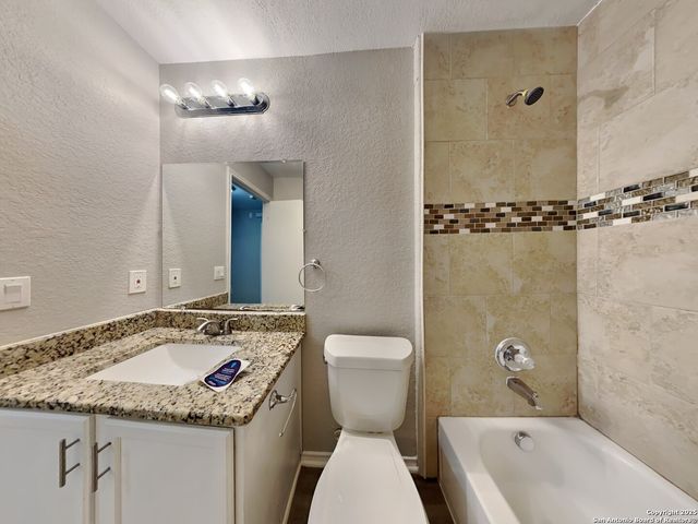 6647 Hartnet, Converse, TX 78109