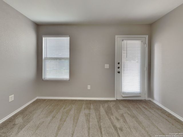 6647 Hartnet, Converse, TX 78109