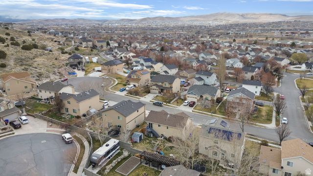 3992 E OFALLONS WAY, Eagle Mountain, UT 84005