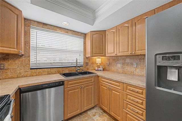 3010 S PINES DRIVE 101, Largo, FL 33771
