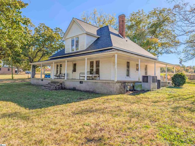 6025 Mountain View Road, Taylors, SC 29687