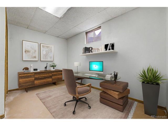 5009 Uvalda St, Denver, CO 80239