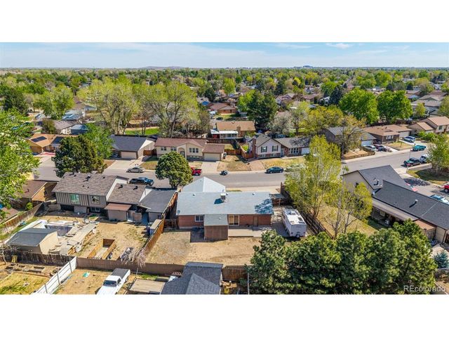 5009 Uvalda St, Denver, CO 80239