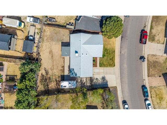 5009 Uvalda St, Denver, CO 80239