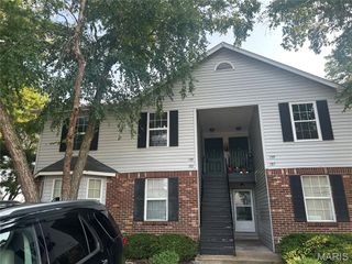 195 Harvest Moon Court C, St Peters, MO 63304