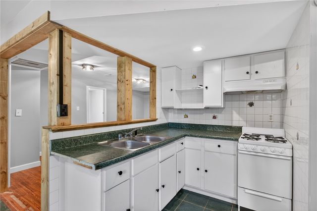 113 McBee Avenue, Easley, SC 29640