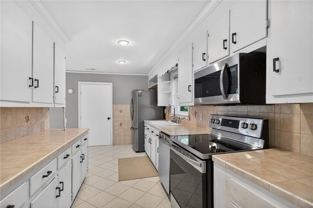 113 McBee Avenue, Easley, SC 29640