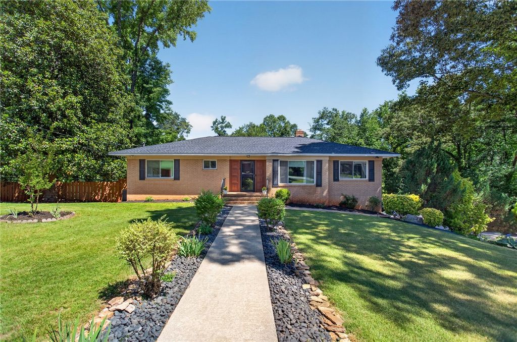 113 McBee Avenue, Easley, SC 29640