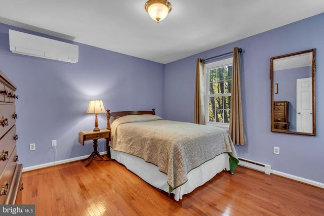 1005 HYDE PARK DR, Annapolis, MD 21403