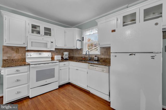 1005 HYDE PARK DR, Annapolis, MD 21403