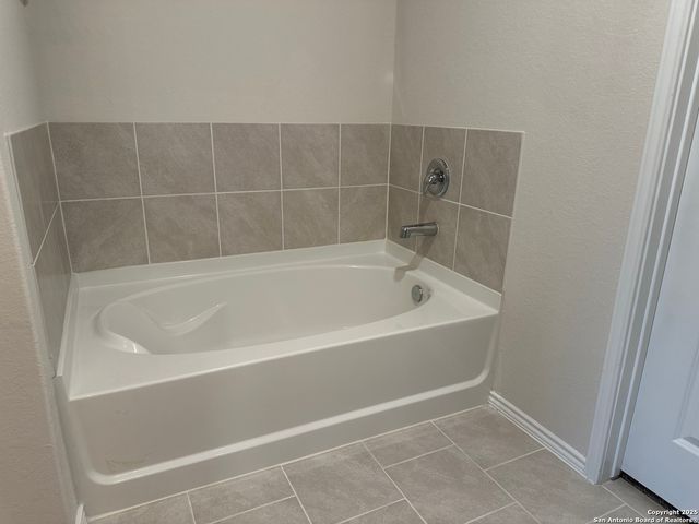 3926 COPPER RIV, Bulverde, TX 78163