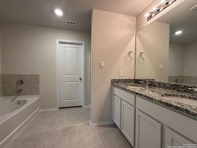 3926 COPPER RIV, Bulverde, TX 78163