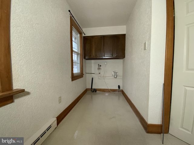 1100 CENTER ST, Coal Township, PA 17866