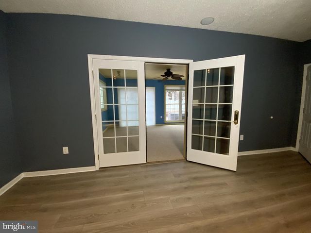 1100 CENTER ST, Coal Township, PA 17866