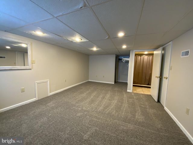 1100 CENTER ST, Coal Township, PA 17866