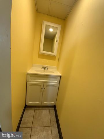 1100 CENTER ST, Coal Township, PA 17866