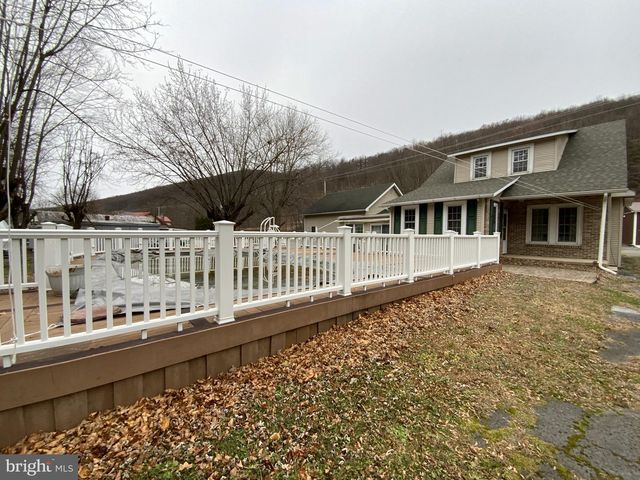 1100 CENTER ST, Coal Township, PA 17866