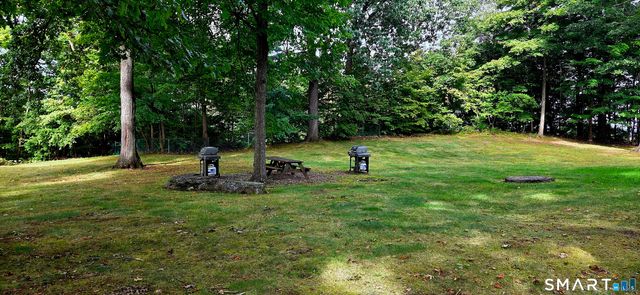 10 Woodsedge Drive 4B, Newington, CT 06111
