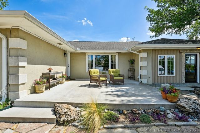 14223 N Memorial Drive, Collinsville, OK 74021