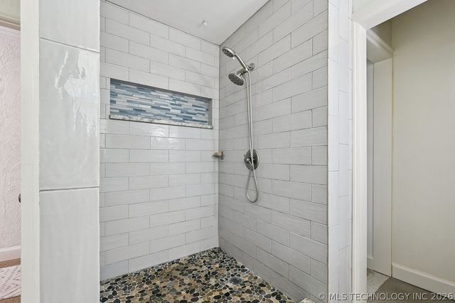 14223 N Memorial Drive, Collinsville, OK 74021