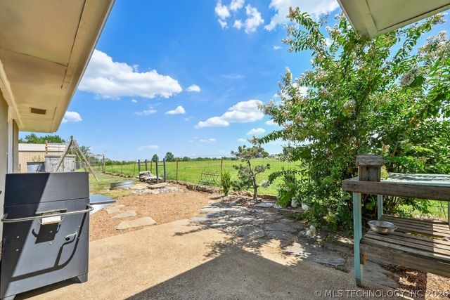 14223 N Memorial Drive, Collinsville, OK 74021