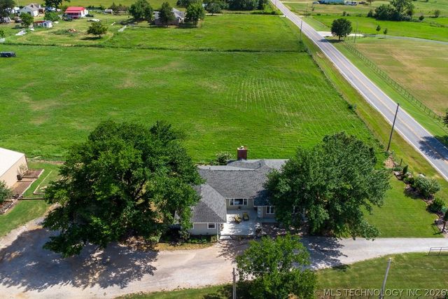 14223 N Memorial Drive, Collinsville, OK 74021