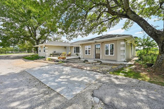 14223 N Memorial Drive, Collinsville, OK 74021