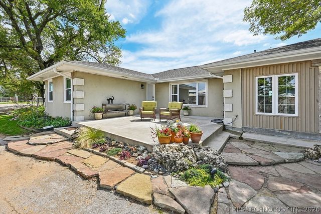 14223 N Memorial Drive, Collinsville, OK 74021