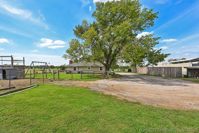 14223 N Memorial Drive, Collinsville, OK 74021