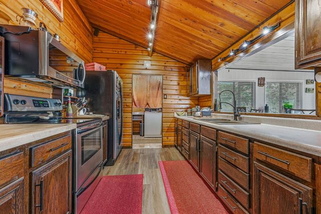 19666 Inspiration Dr, Pioneer, CA 95666