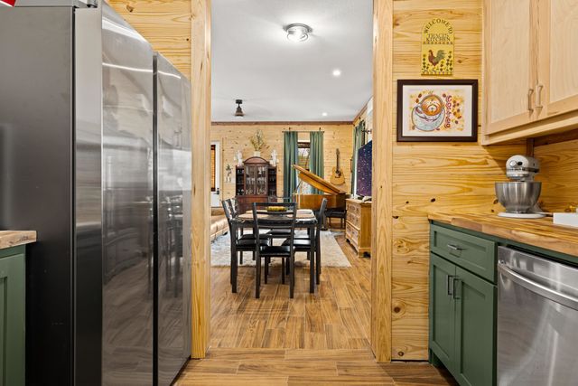 189 Dale Lane, Avinger, TX 75630