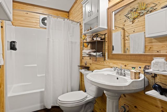 189 Dale Lane, Avinger, TX 75630