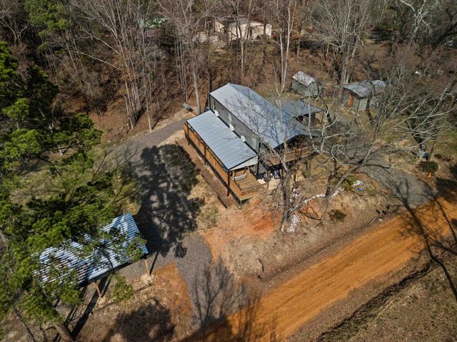 189 Dale Lane, Avinger, TX 75630