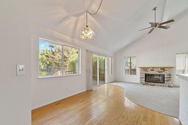 2988 Rustle Ct, Fairfield, CA 94534